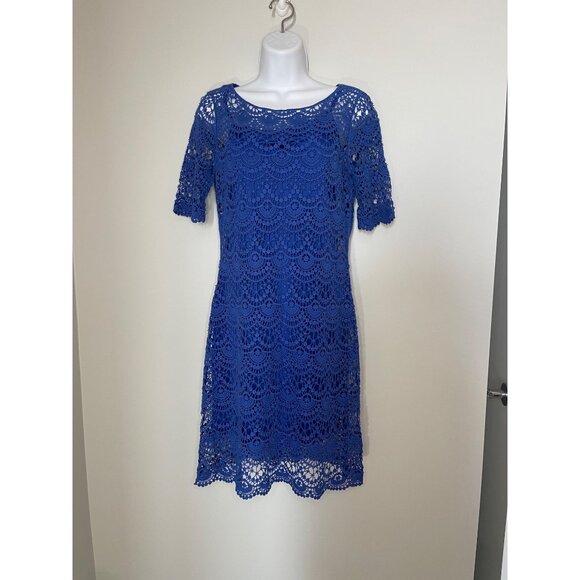 Dresses & Skirts - Blue Lace XS Dress With Slip
